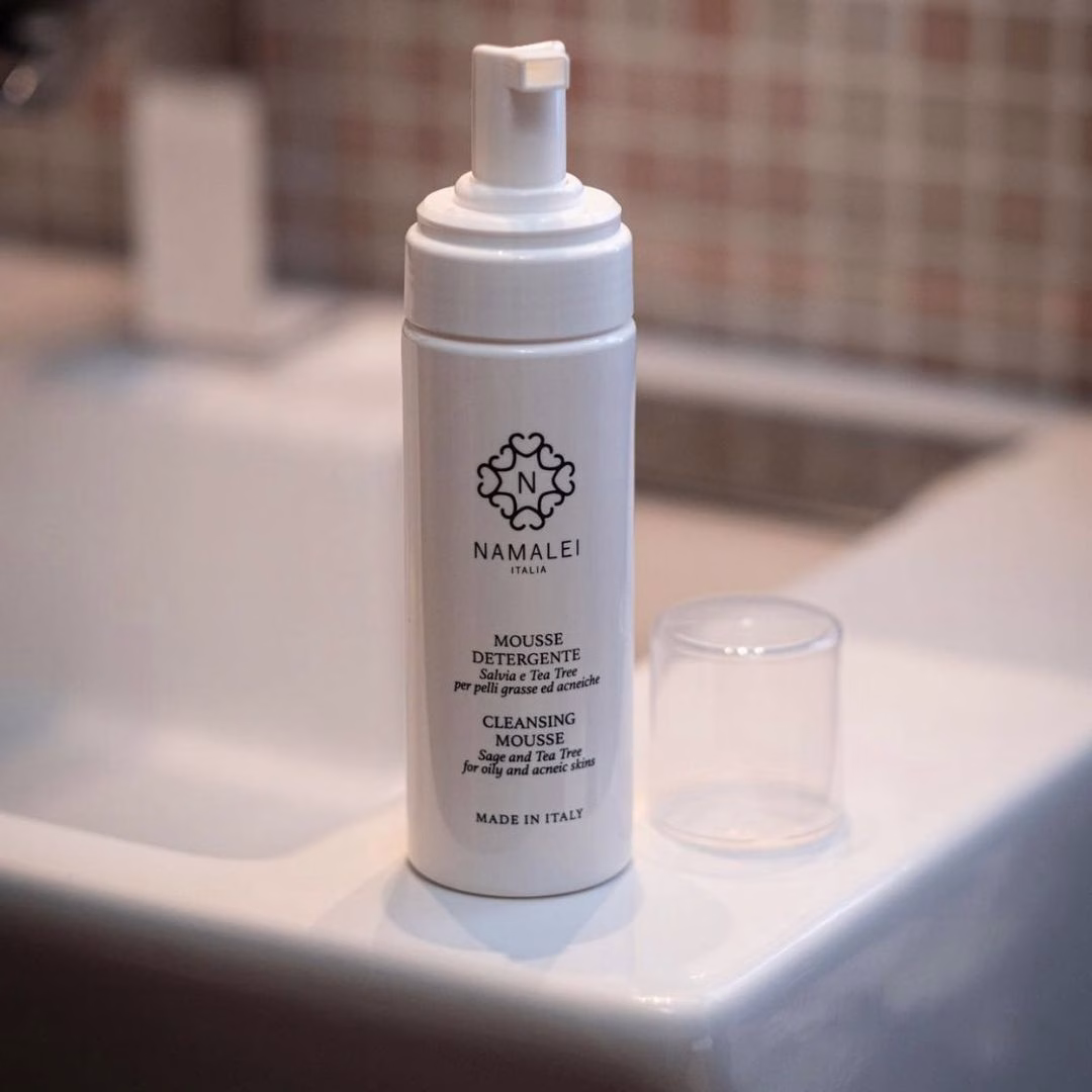 Mousse Detergente Salvia e Tea Tree Namalei