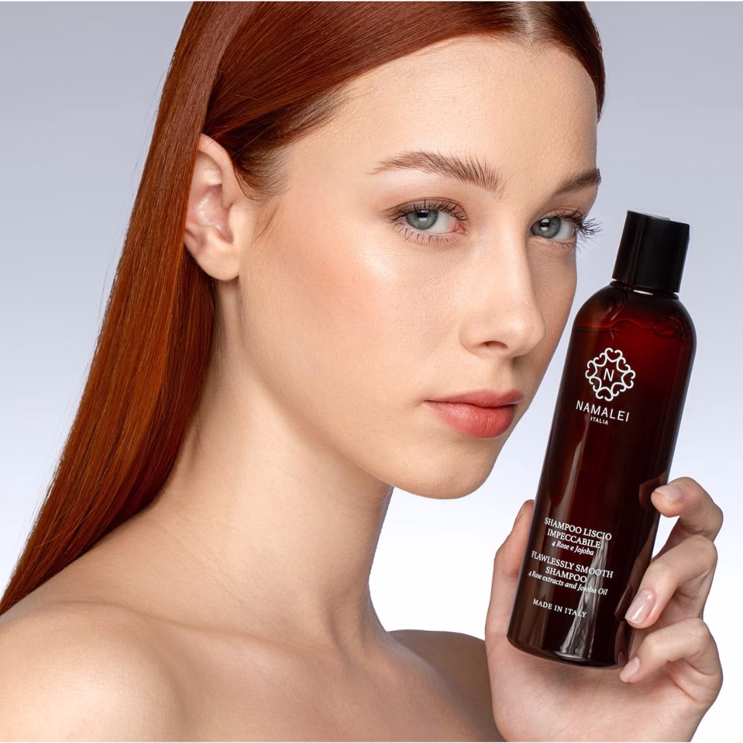 Shampoo Liscio Impeccabile Alle 4 Rose e Jojoba Namalei