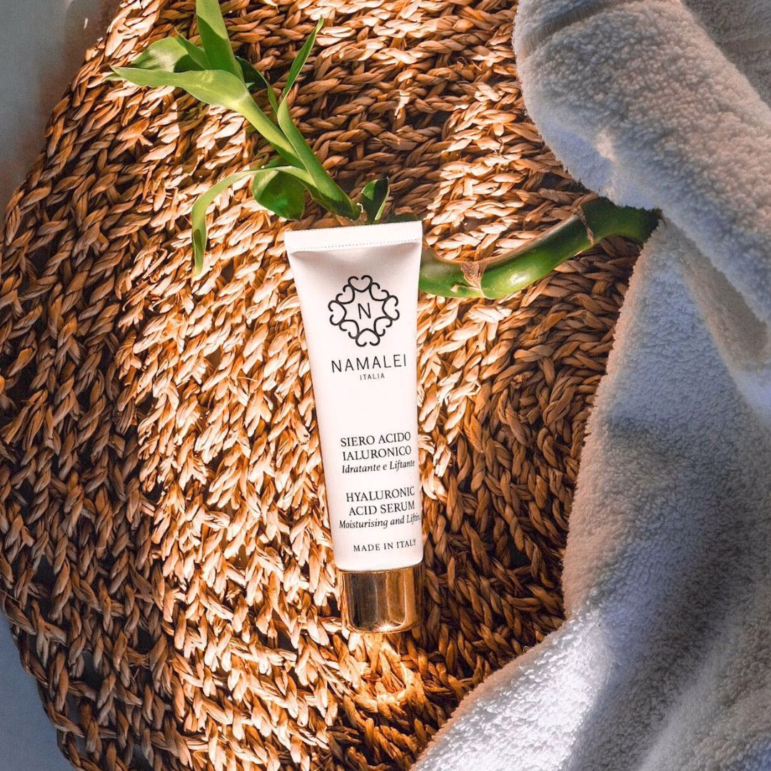 Siero Acido Ialuronico Idratante e Liftante Namalei