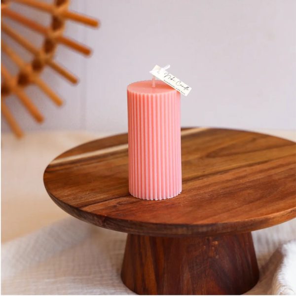 Candela a blocco 10 cm fatta a mano rosa