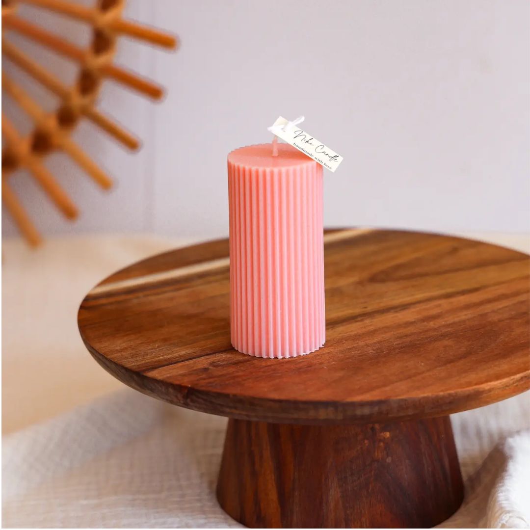 Candela a blocco 10 cm fatta a mano rosa